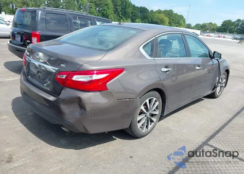 2017 Nissan Altima 2.5/2.5 S/2.5 Sl/2.5 Sr/2.5 Sv из США, поврежденный, VIN 1N4AL3AP8HC113493